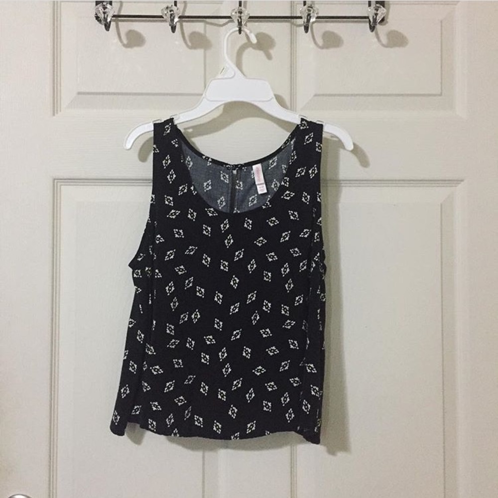 Open back Aztec tank
